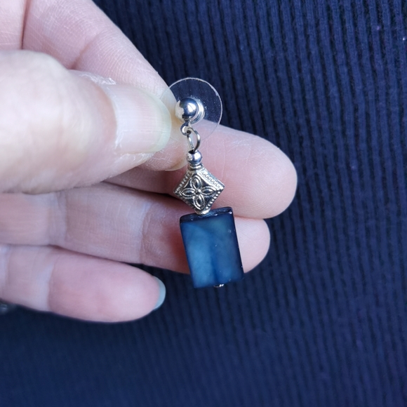 Necklace and Earrings Set - Picture 3 of 4